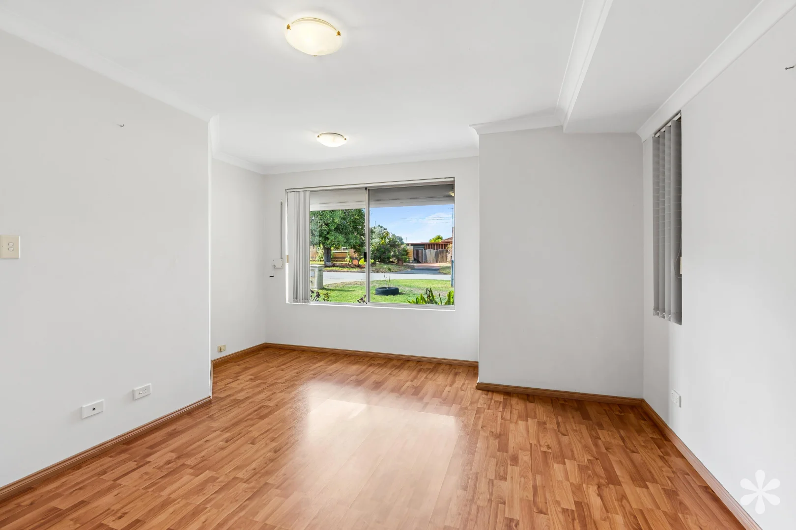 Additional image 10 of 12 Balaka Way, Queens Park WA 6107
