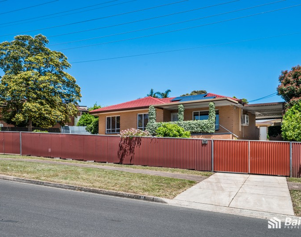 21 Miller Avenue, Para Hills SA 5096