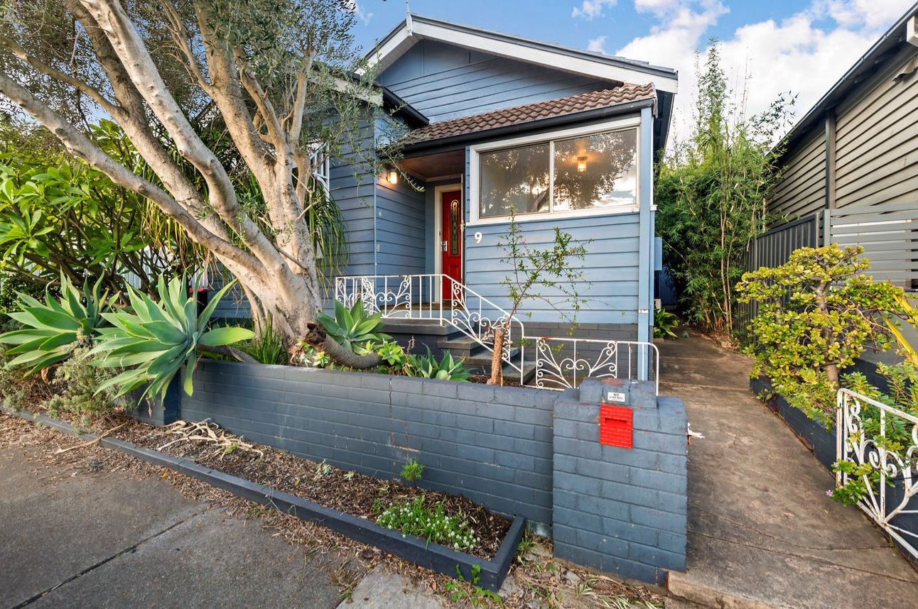 3 bedrooms House in 9 Tarin Street MAYFIELD EAST NSW, 2304