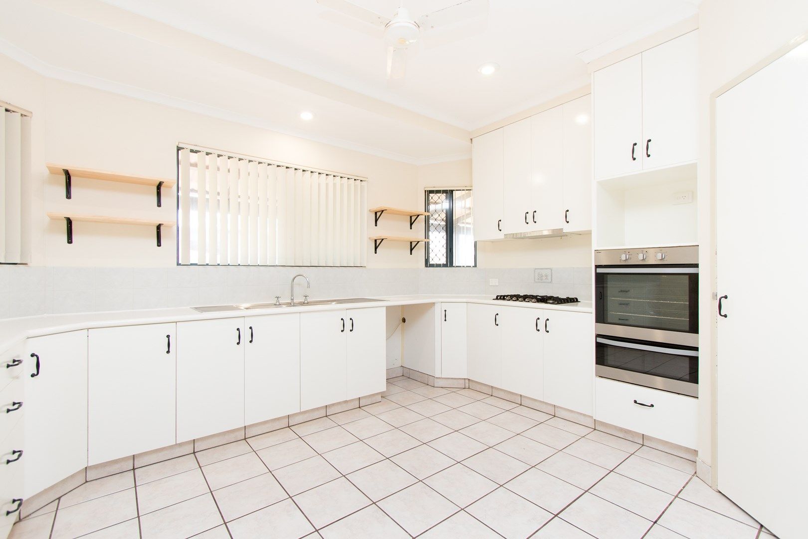 8 Knot Grove, Djugun WA 6725, Image 0