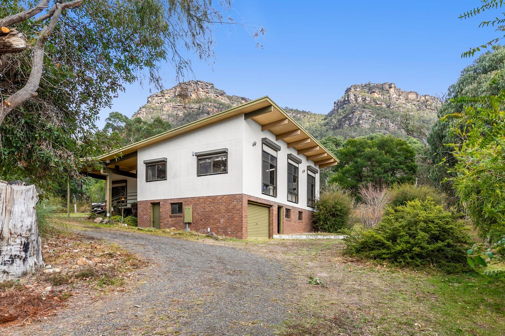 92 High Road, Halls Gap VIC 3381, Image 2