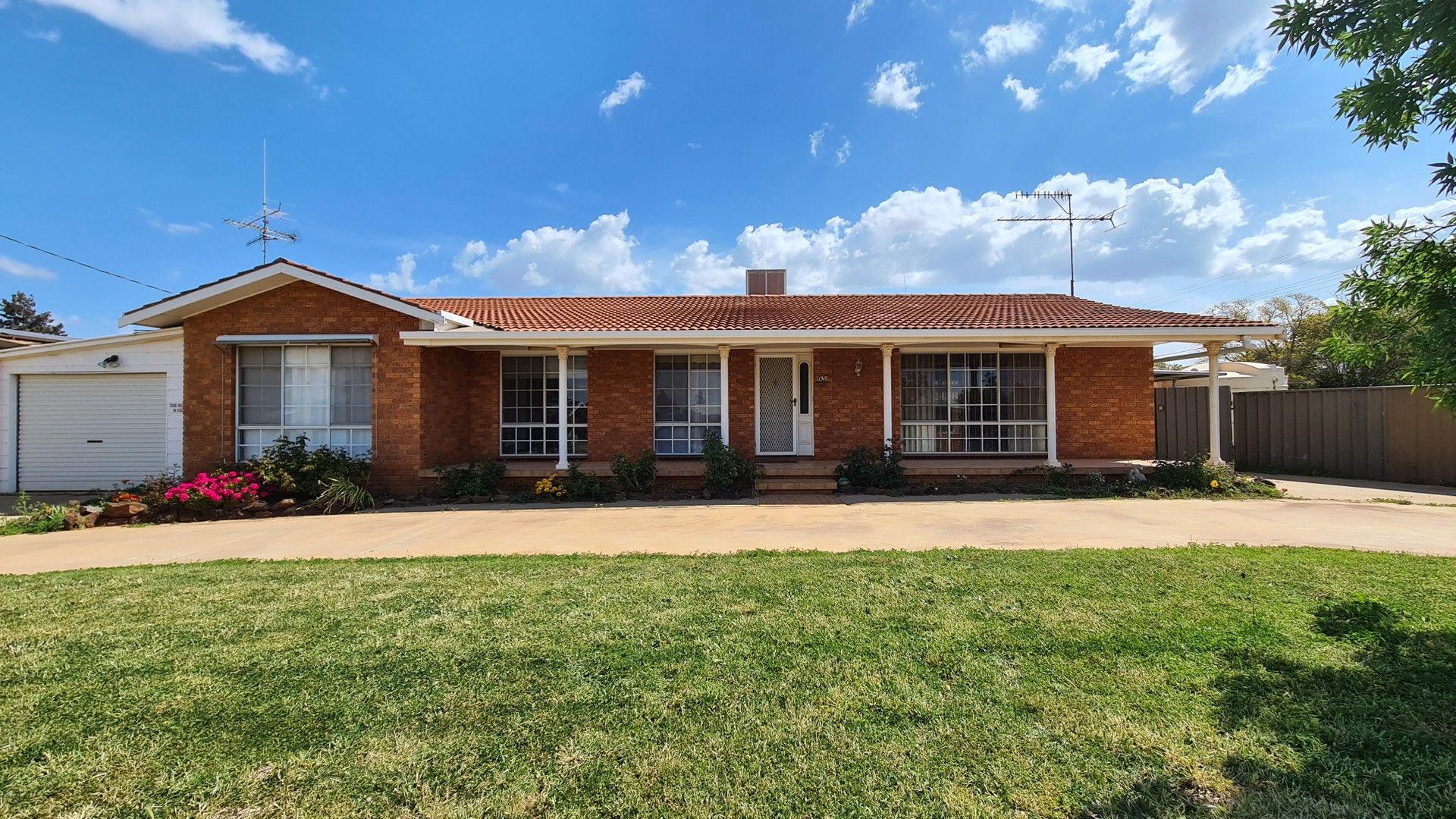 42 Willandra, Lake Cargelligo NSW 2672, Image 0