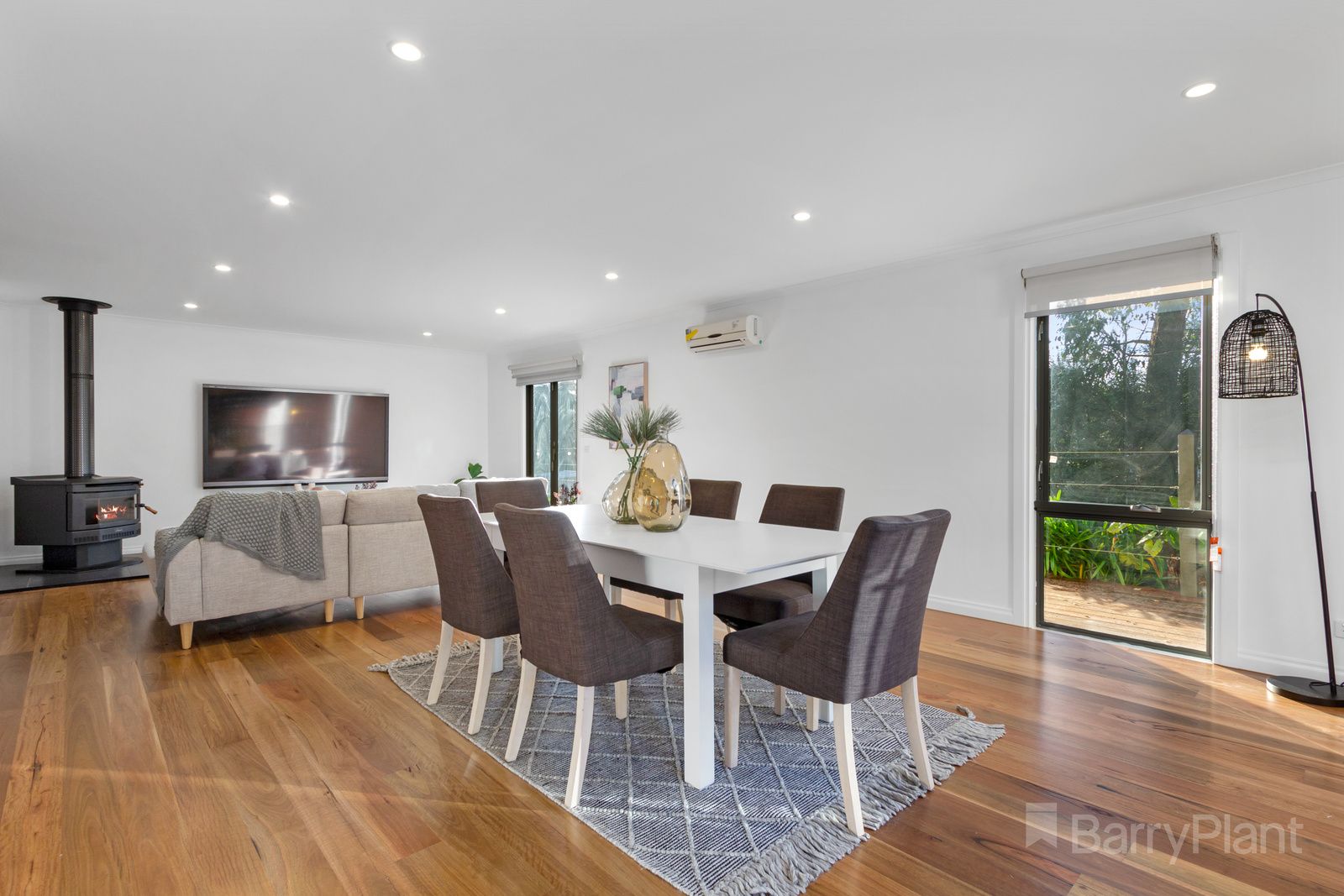 6 Wicks Road, The Basin VIC 3154, Image 2