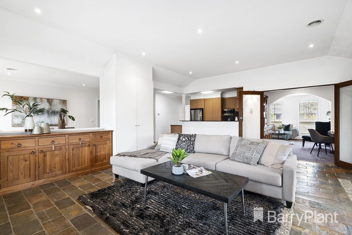 10 Connewarra Avenue, Aspendale VIC 3195, Image 2