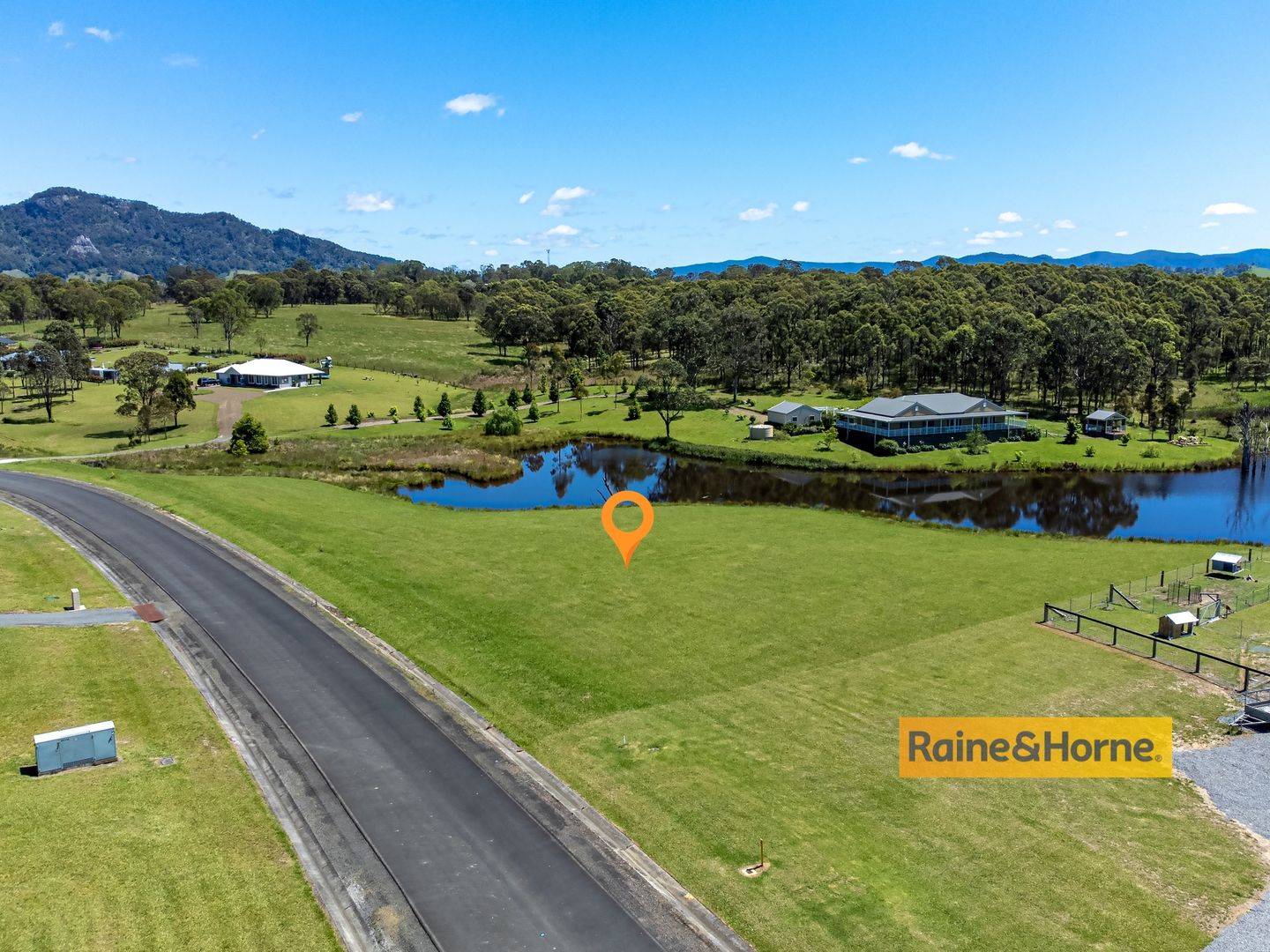 29 Moonlight Circuit, Gloucester NSW 2422, Image 2