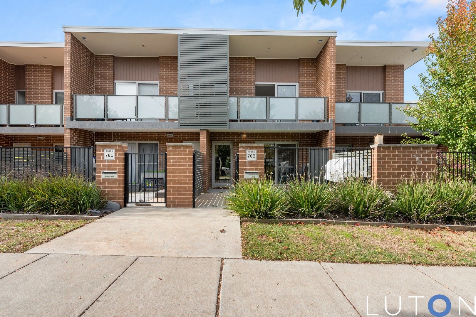 2/76B Henry Kendall Street, Franklin ACT 2913, Image 0