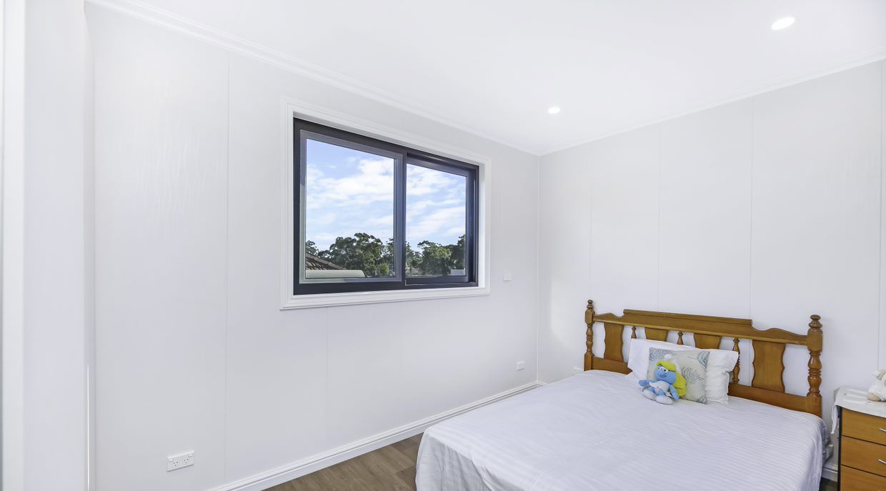 5 bedrooms House in 59 Hotham Road GYMEA NSW, 2227