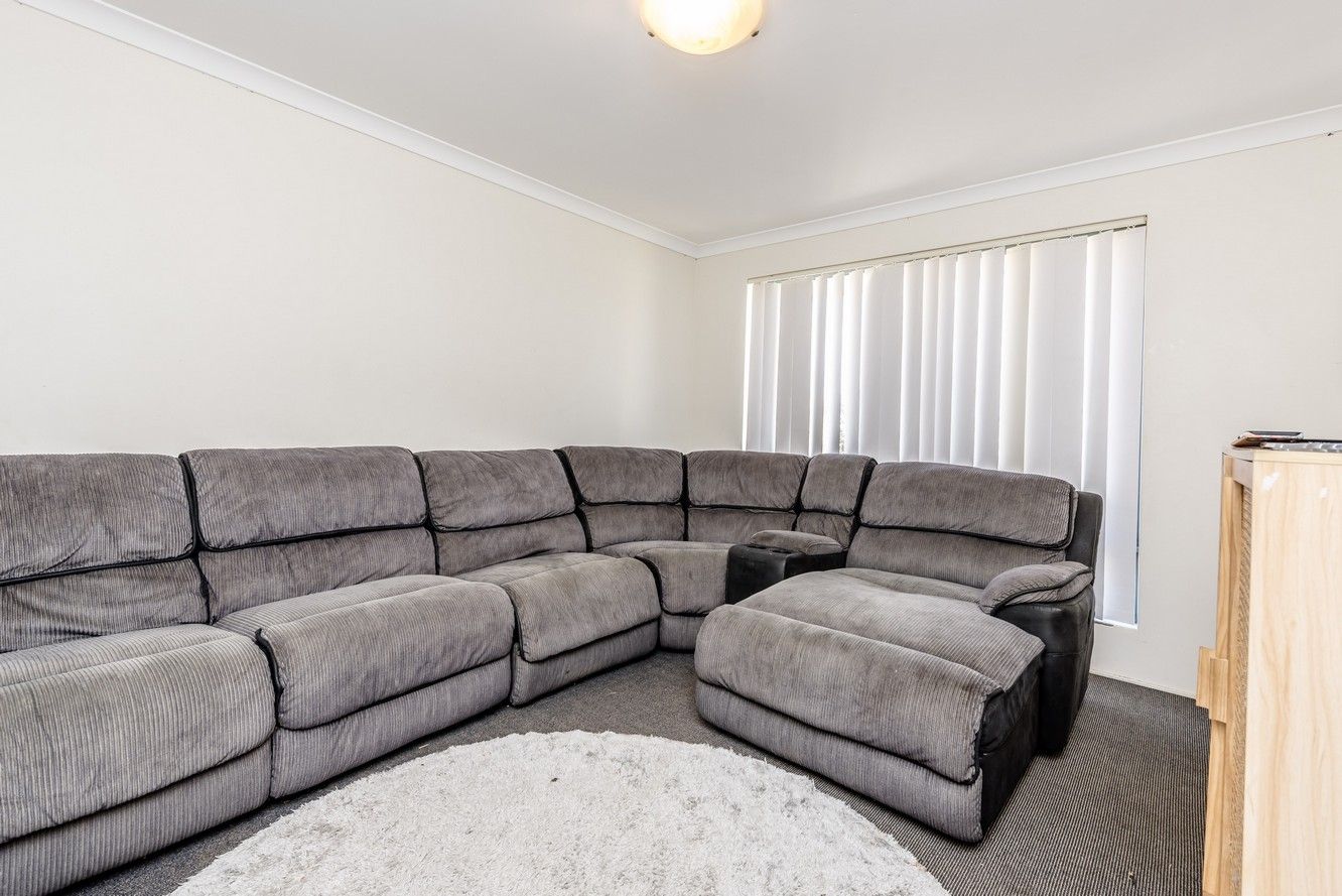 25 Mark Way, Wandina WA 6530, Image 2