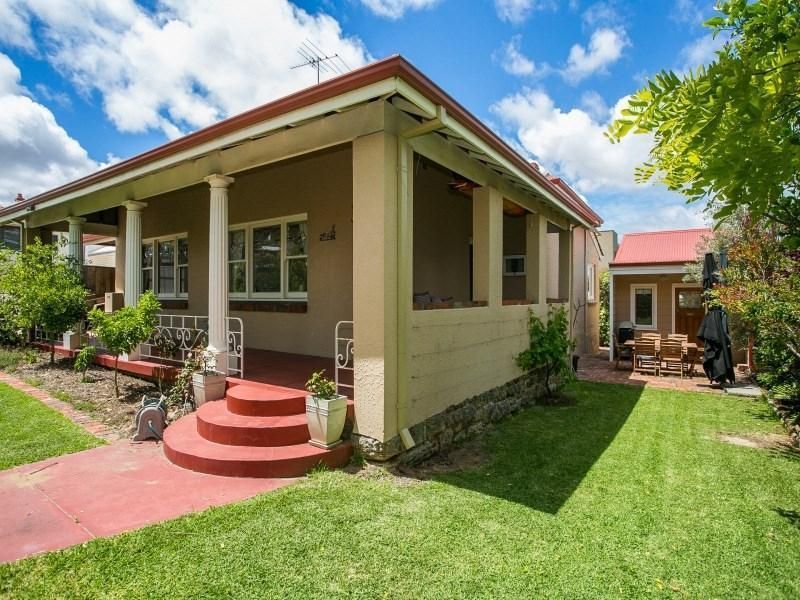 257 South Street, Beaconsfield WA 6162, Image 0