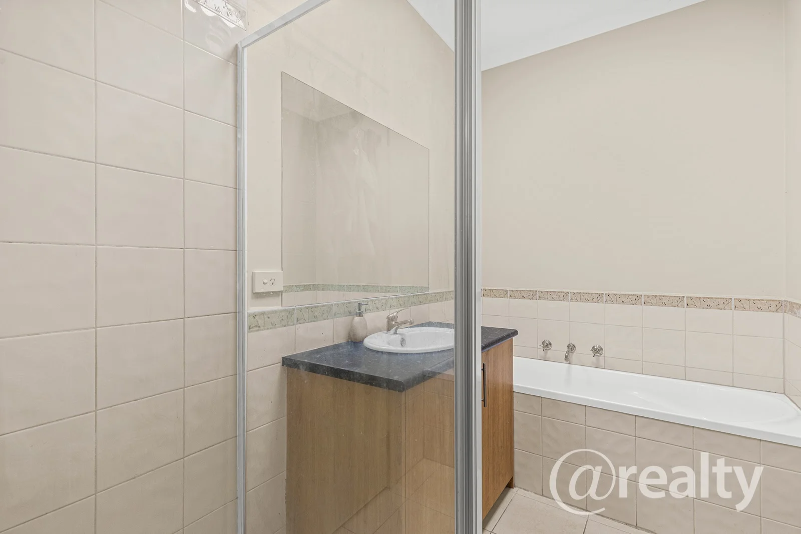 Additional image 10 of 3/37 Victoria Road, Sydenham VIC 3037