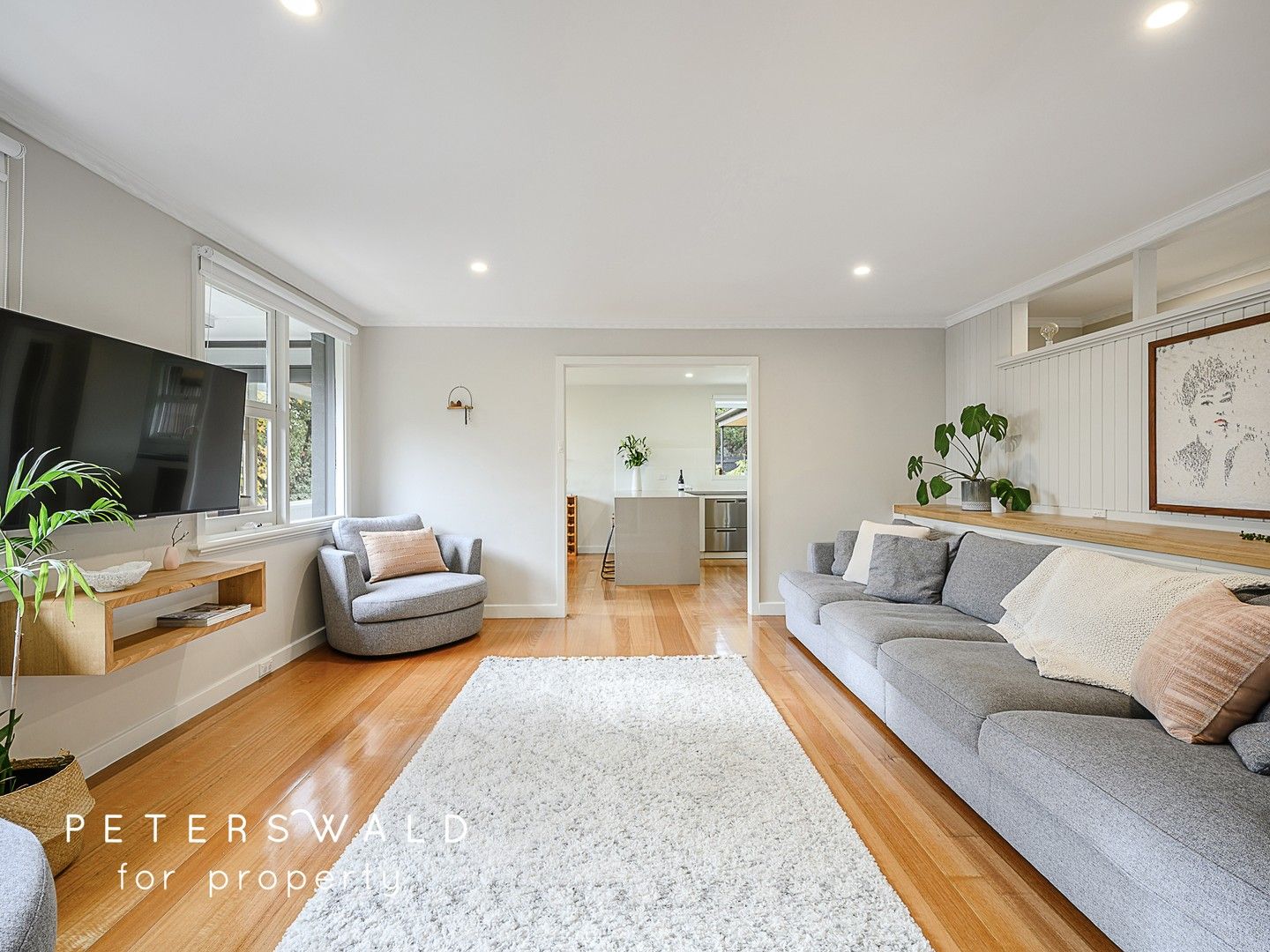 10 Dale Crescent, Mount Stuart TAS 7000, Image 2