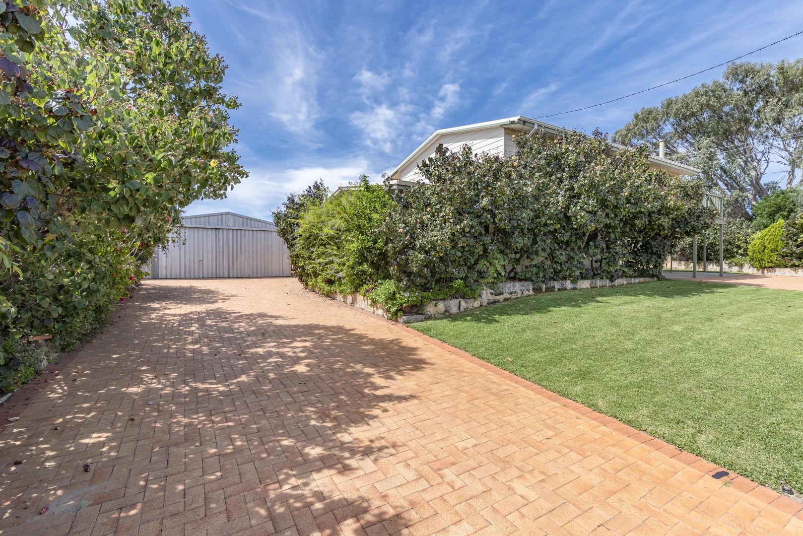 23 Walebing Way, Guilderton WA 6041, Image 2