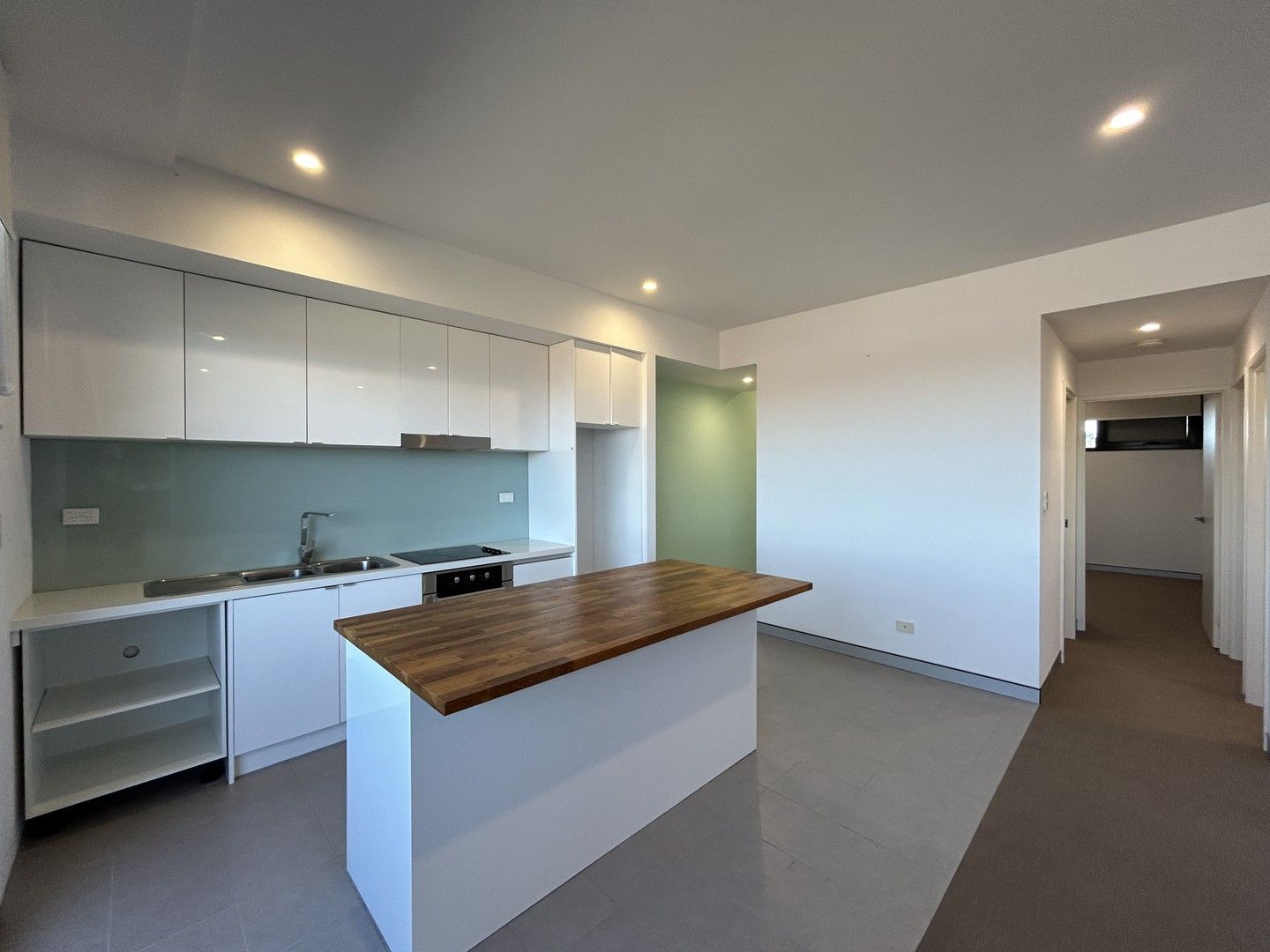 2 bedrooms Apartment / Unit / Flat in 15/47 Carden Drive CANNINGTON WA, 6107