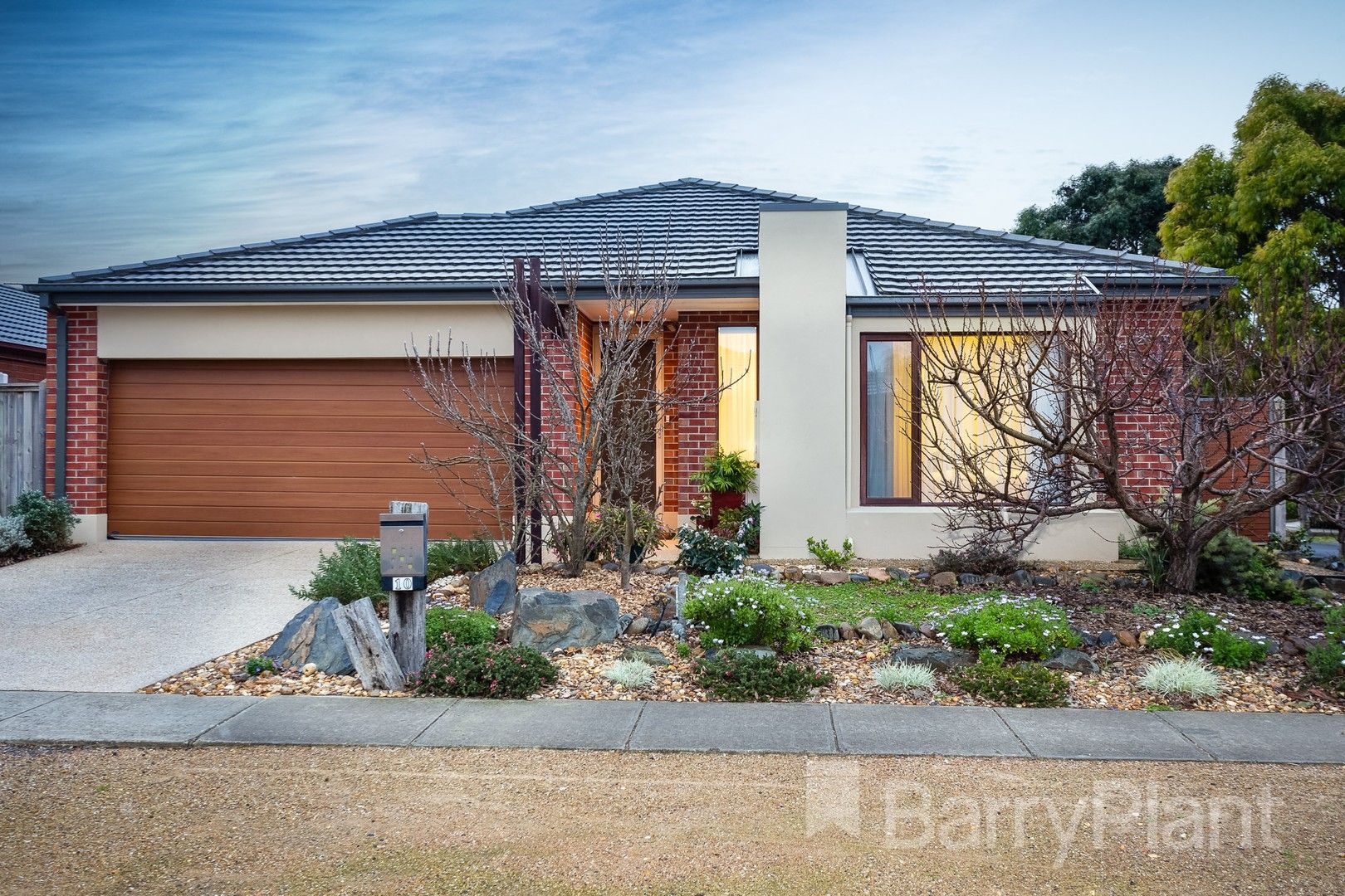 4 bedrooms House in 10 Island Way POINT COOK VIC, 3030