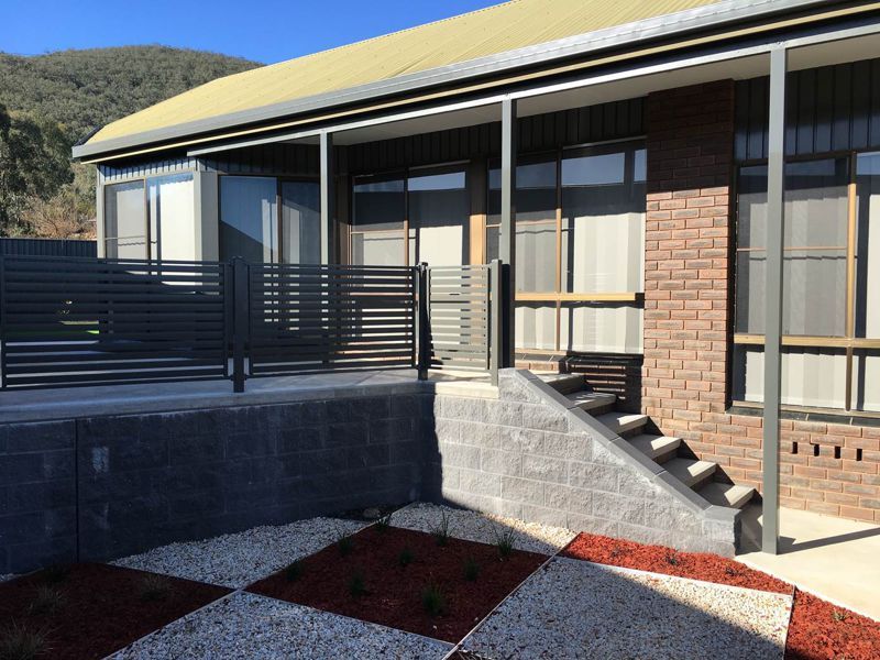 2 bedrooms Townhouse in 1/2 Heffernan Terrace TAMWORTH NSW, 2340