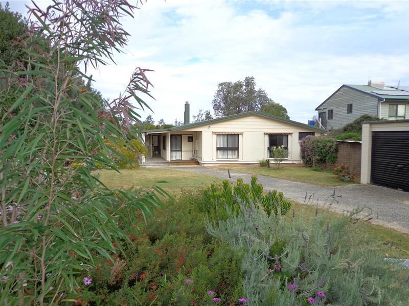 37 Paradise Beach Road, Paradise Beach Property History & Address