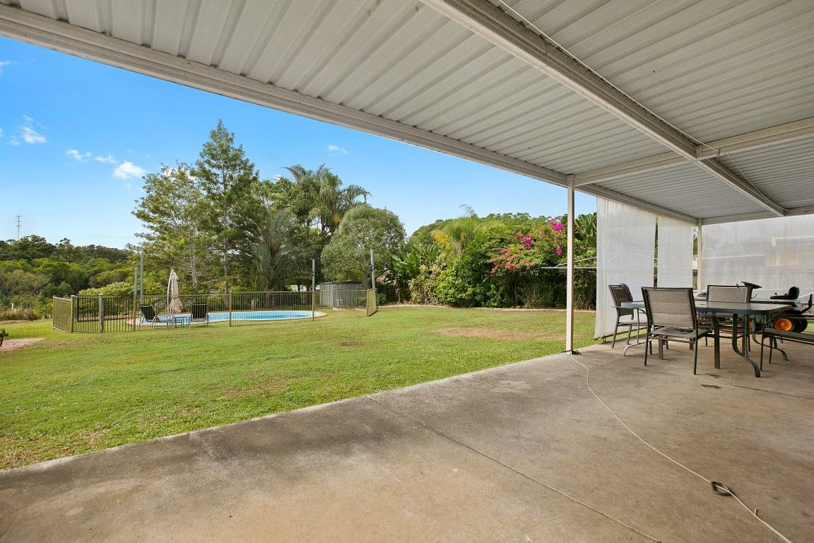 18 Pearsons Rd, Cooroy QLD 4563, Image 2