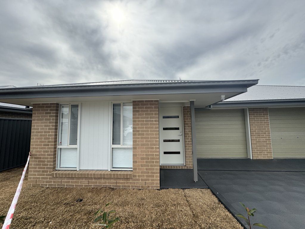 3 bedrooms House in 5/1 RIPARIAN CIRCUIT CESSNOCK NSW, 2325