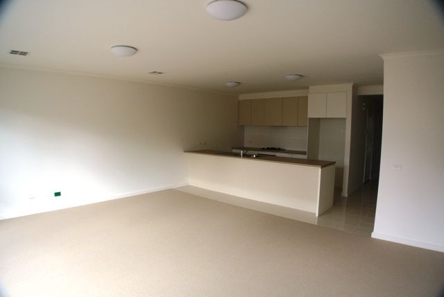 3 bedrooms Townhouse in 12 Bernie Smith Street MULGRAVE VIC, 3170