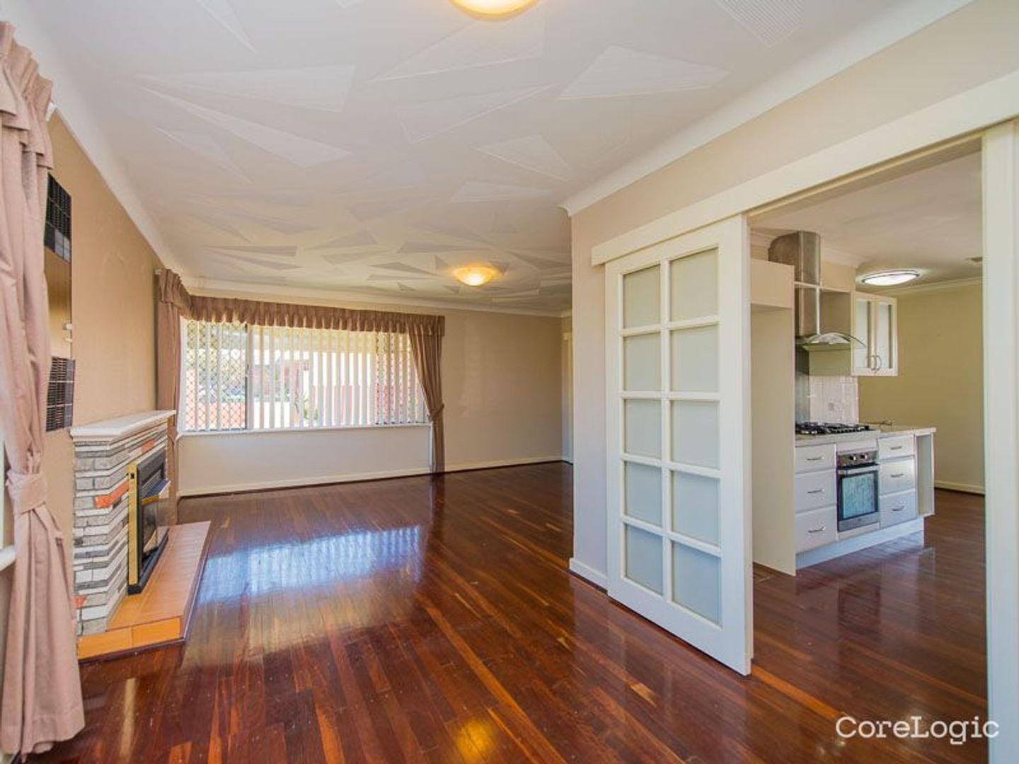 589 Morley Drive, Morley WA 6062, Image 2