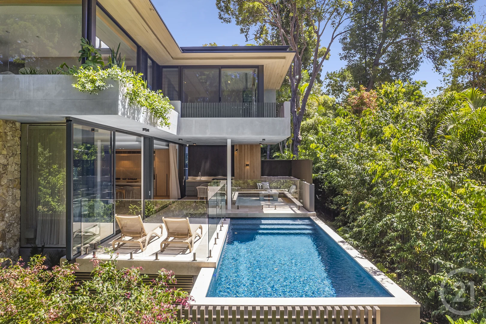 11 Little Cove Road, Noosa Heads QLD 4567