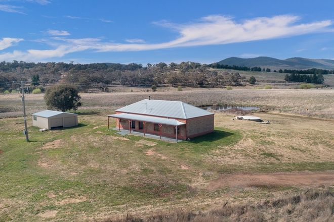 Picture of 18 Macdiarmid Road, BURRA NSW 2620