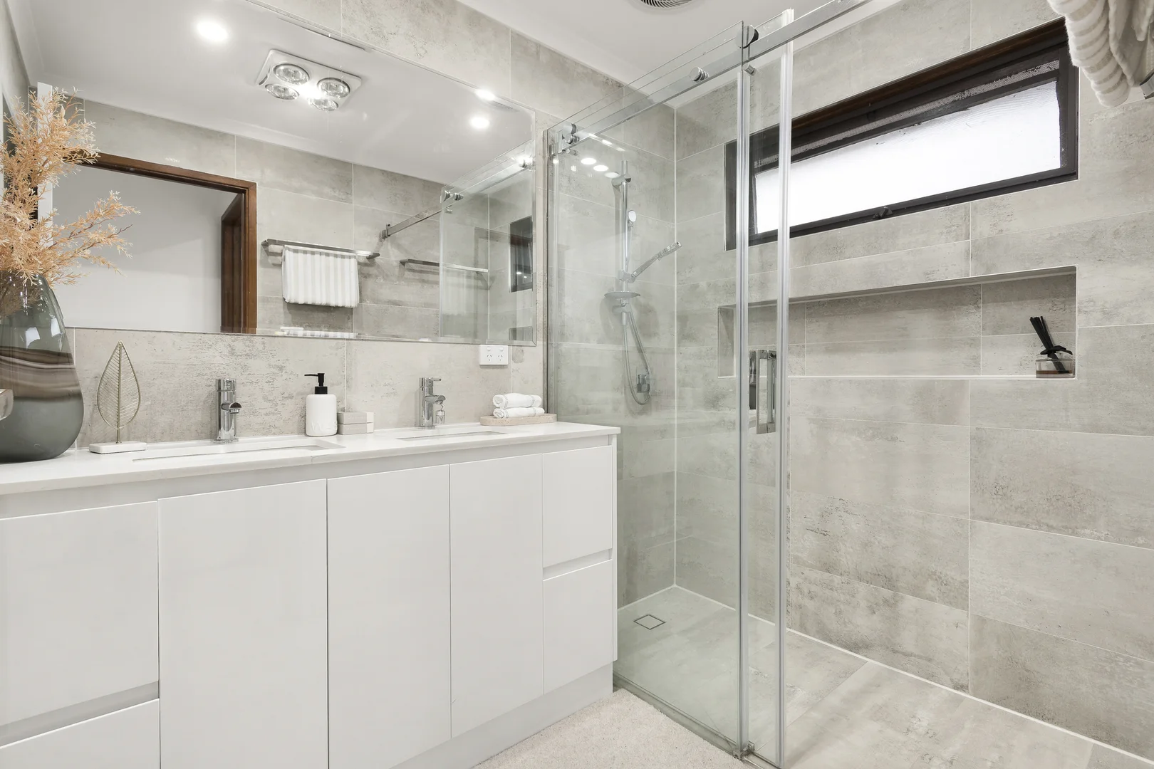 Additional image 11 of 5 Fernlea Crescent, Doncaster East VIC 3109