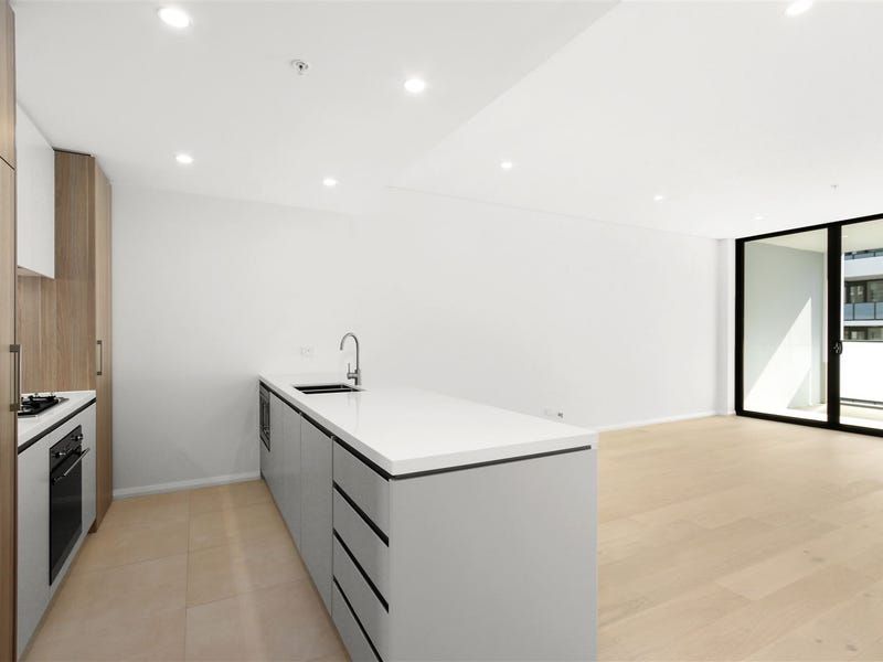 2 bedrooms Apartment / Unit / Flat in 314/6 Village Place KIRRAWEE NSW, 2232