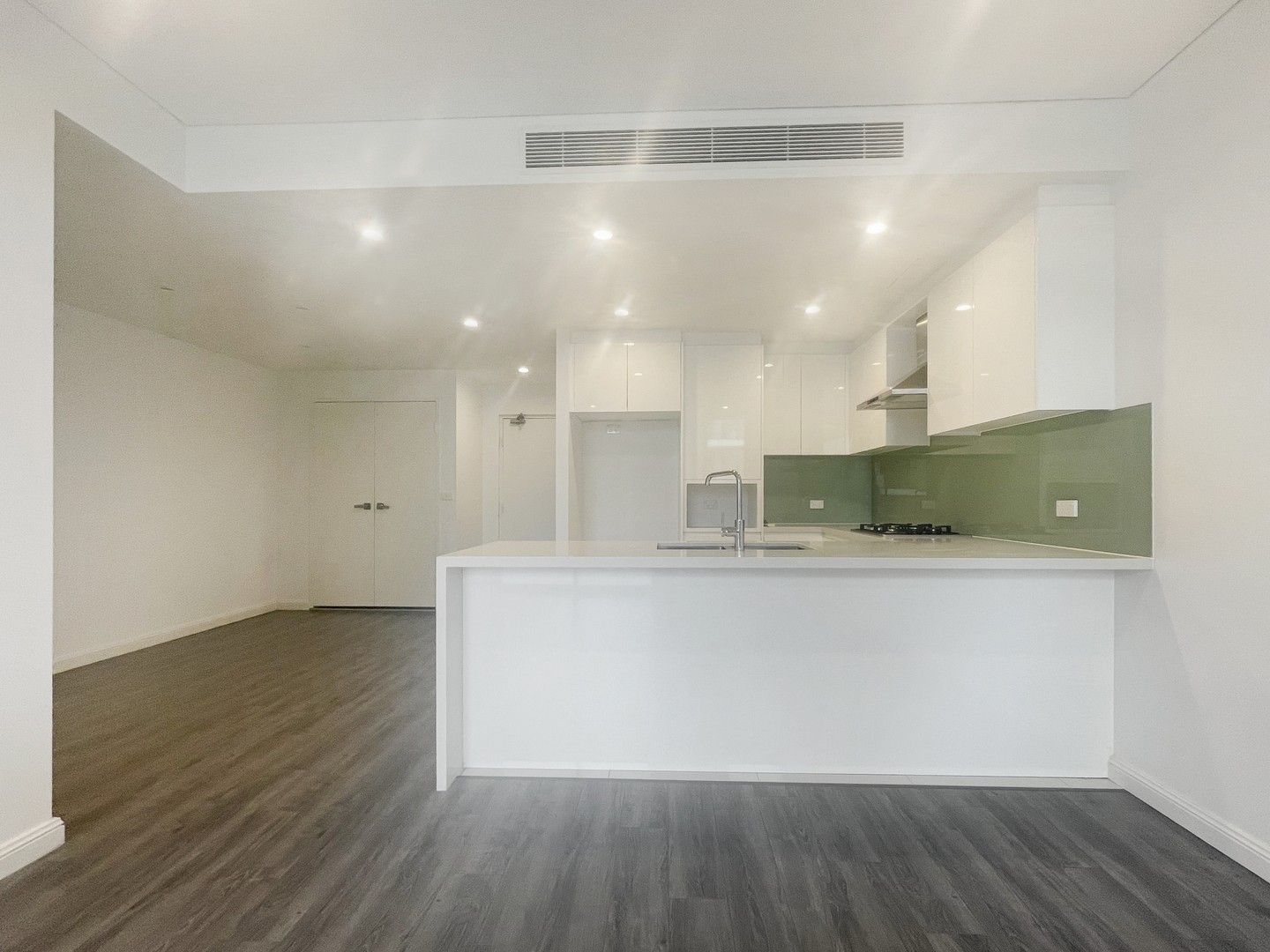 2 bedrooms Apartment / Unit / Flat in 10/7 Porter Street RYDE NSW, 2112