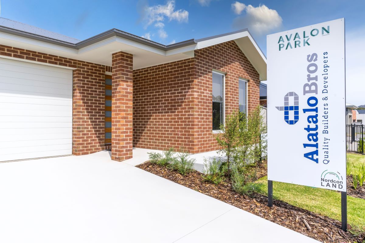 4 bedrooms House in 5 Freeman Crescent BARANDUDA VIC, 3691