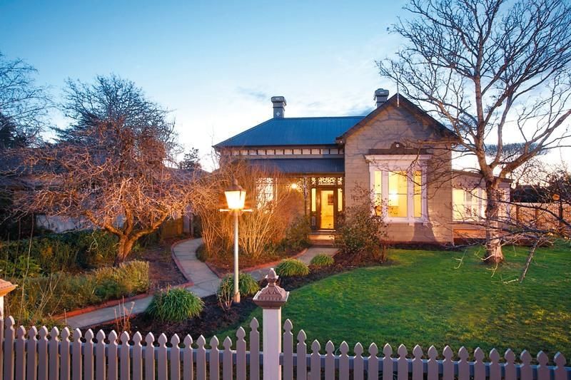 7 Dowling Street, Lake Wendouree Property History & Address Research