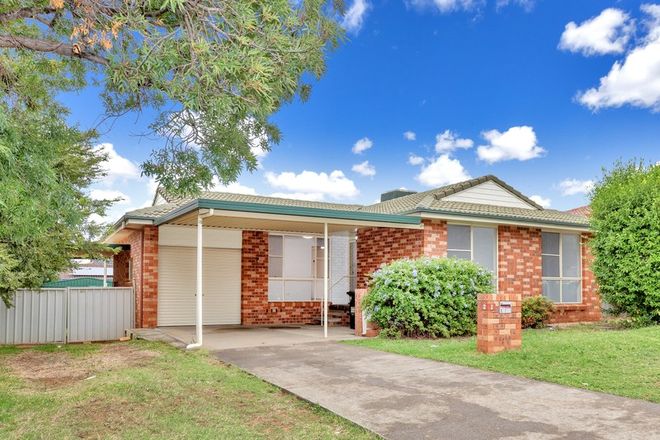 Picture of 2 Bradley Place, NORTH TAMWORTH NSW 2340