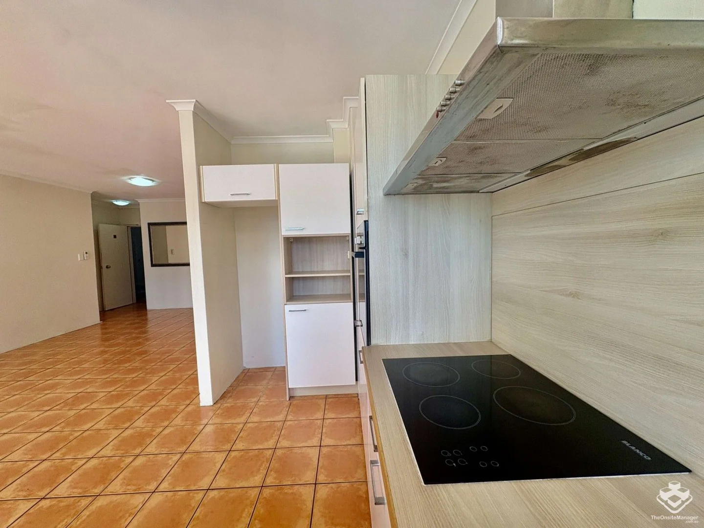 Additional image 12 of ID:21173932/4 Clifford Street, Surfers Paradise QLD 4217