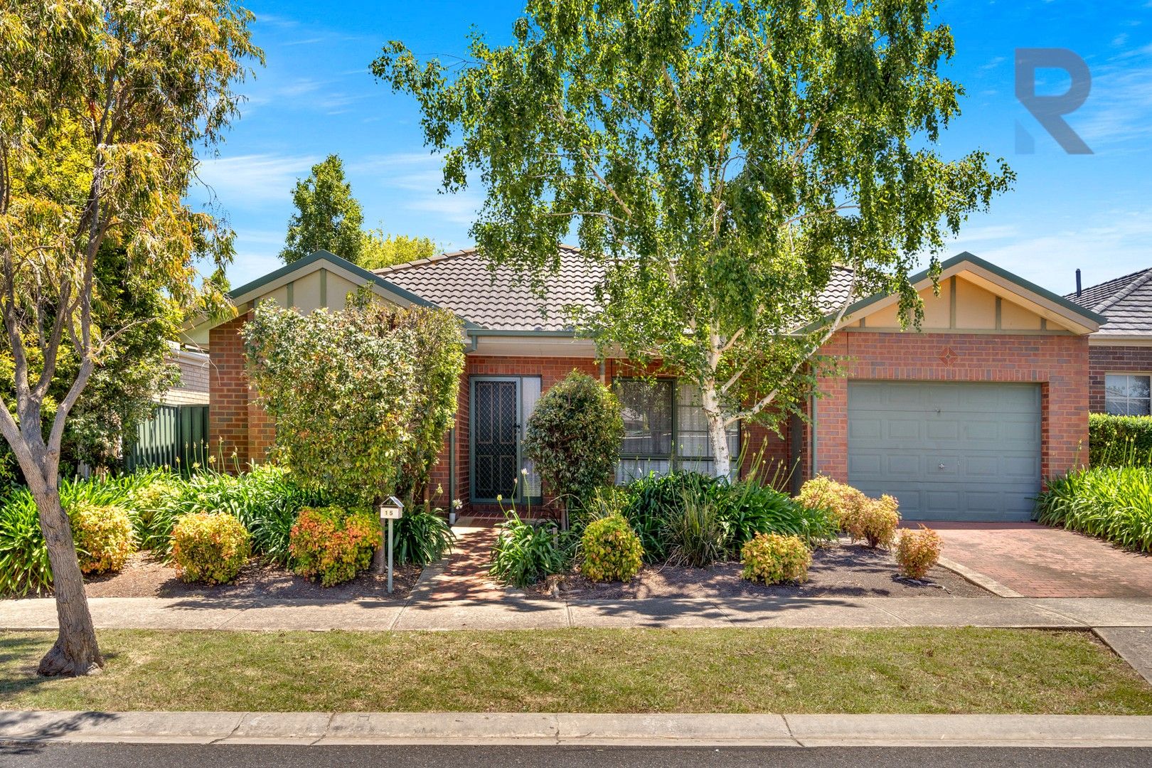 3 bedrooms House in 15 Swinburne Close CRAIGIEBURN VIC, 3064