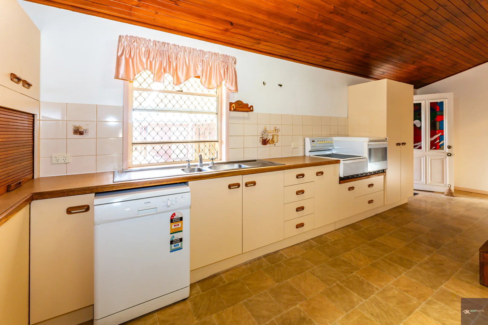 Additional image 14 of 2 Mcilwraith Street, Bundaberg South QLD 4670