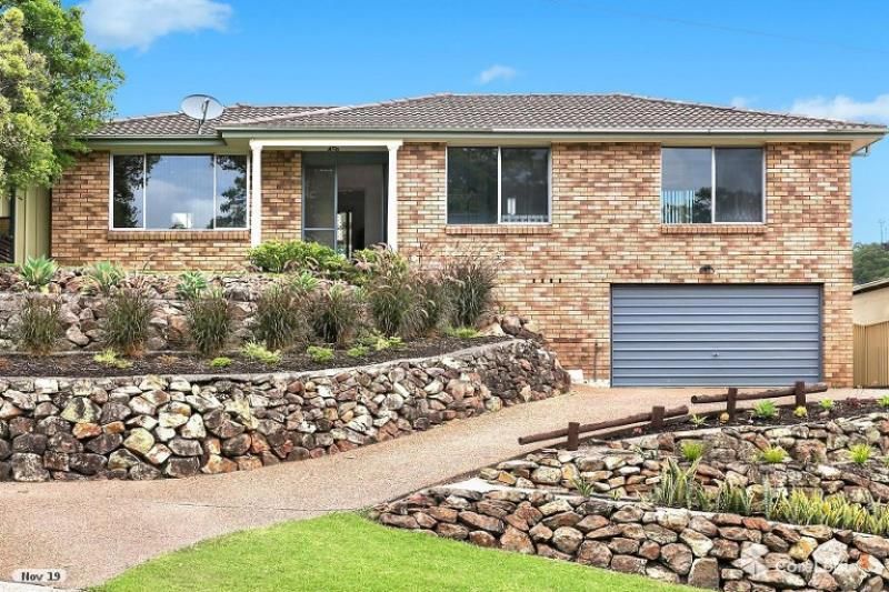 3 bedrooms House in 61 Kenley Street MACQUARIE HILLS NSW, 2285