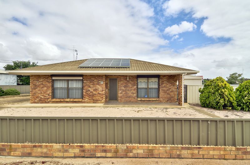 18 Victoria Street, Wallaroo SA 5556, Image 1