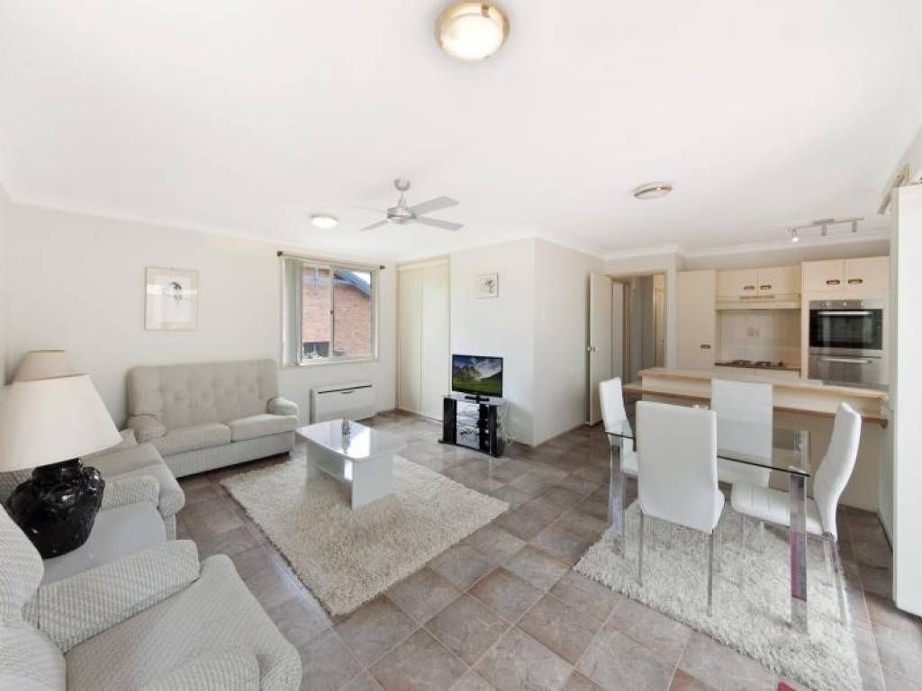 17 Yeramba Rd, Summerland Point NSW 2259, Image 1