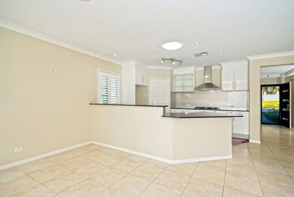 73 Yorston Street, Warners Bay NSW 2282, Image 2