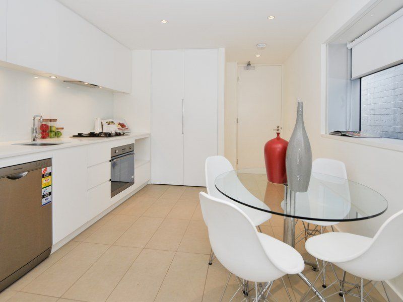 4/274 Arden St, Coogee NSW 2034, Image 2