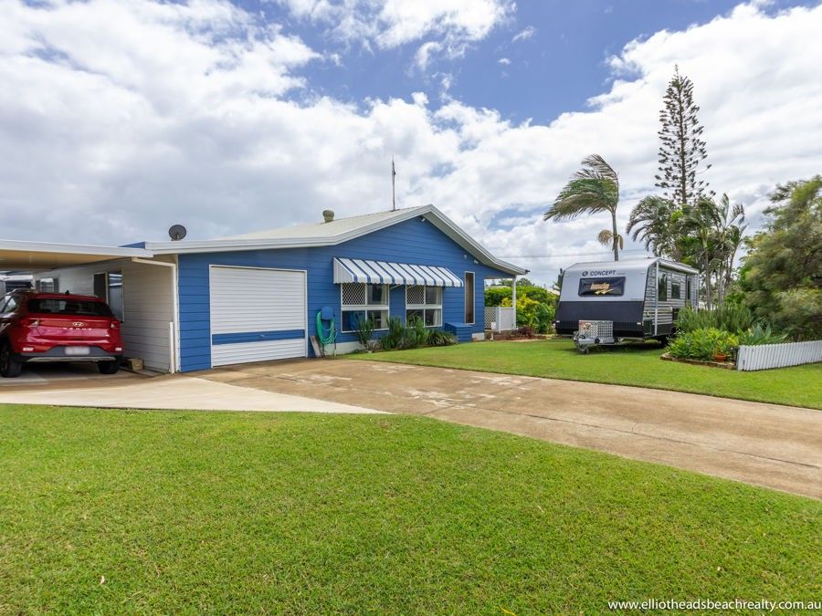 8 Blue Water Drive, Elliott Heads QLD 4670, Image 2