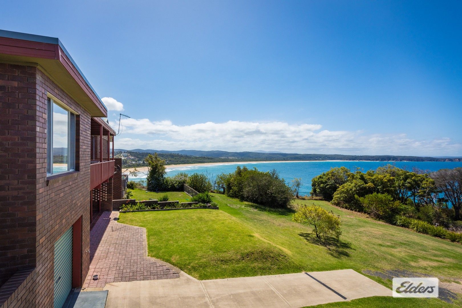 4 bedrooms House in 2 Wharf Road TATHRA NSW, 2550
