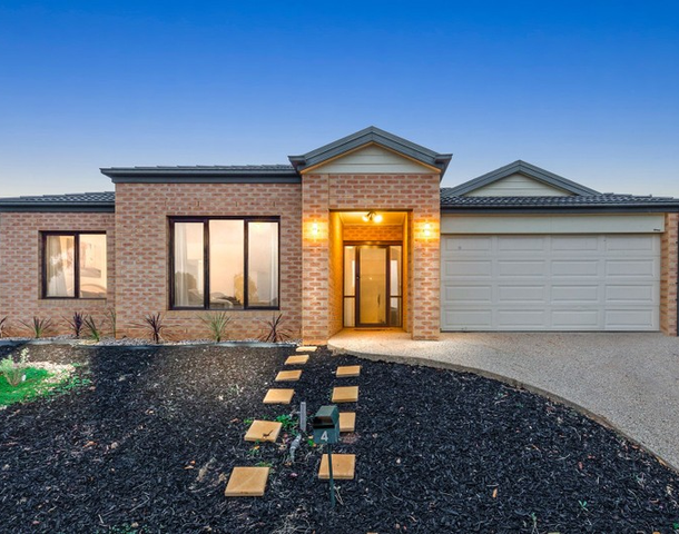 4 Tiverton Parkway, Derrimut VIC 3026