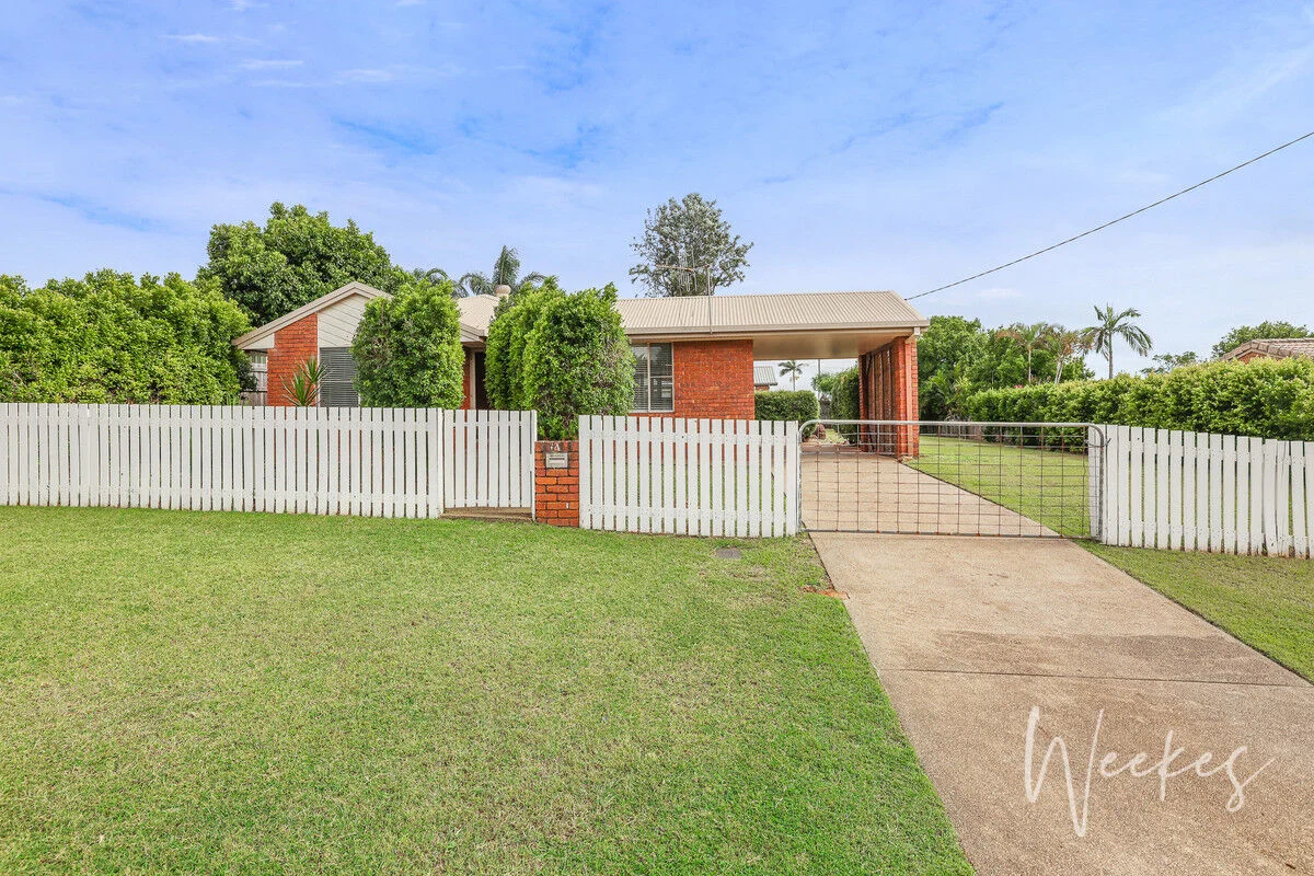 4 Westview Terrace, Avoca QLD 4670