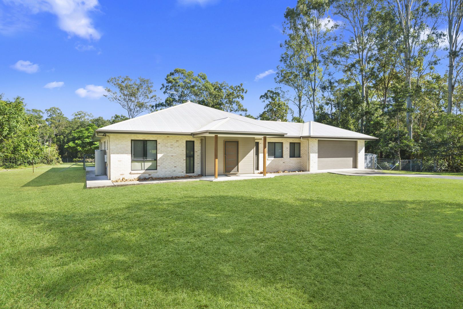 71 Rangeview Road, Morayfield QLD 4506, Image 1