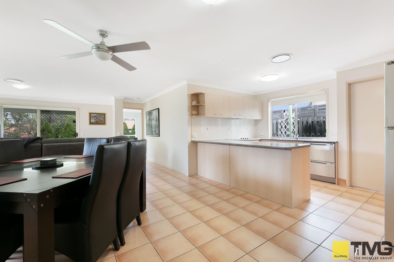 75 Riverpark Drive, Nerang QLD 4211, Image 2