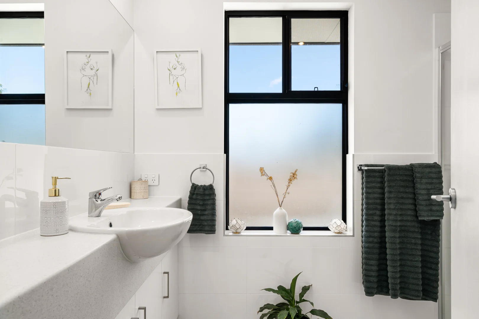 Additional image 5 of 4/7 Wheatsheaf Road, Morphett Vale SA 5162