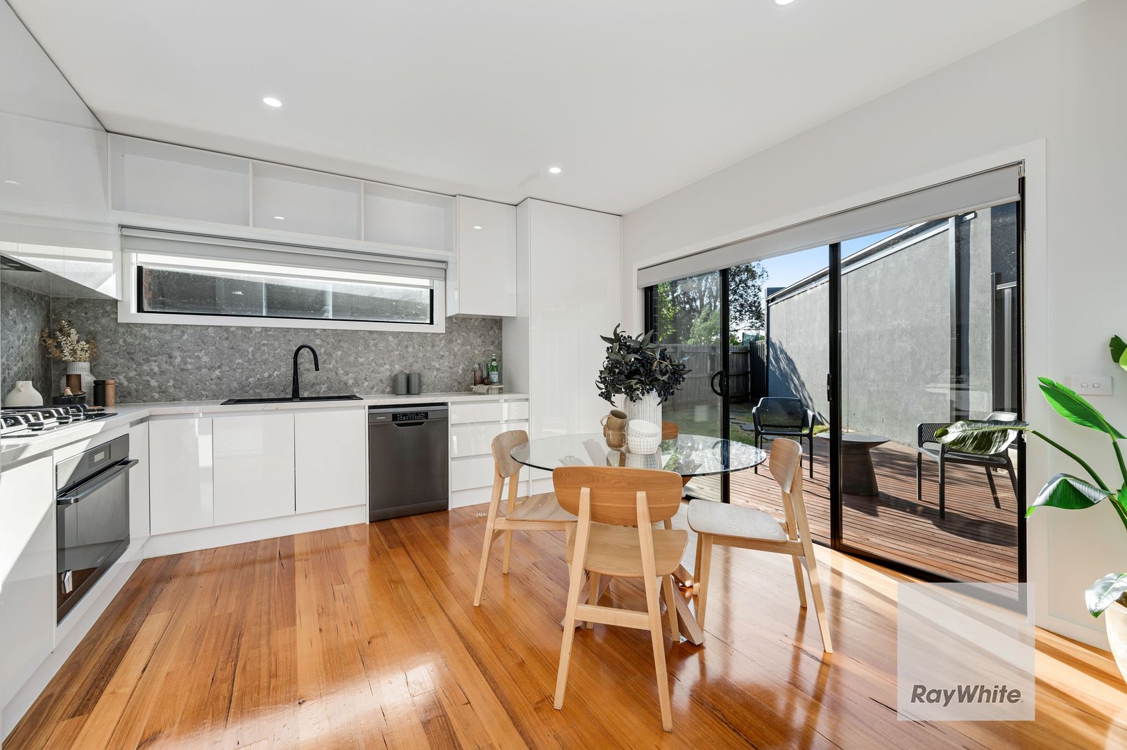 3A Goya Court, Gladstone Park VIC 3043, Image 2