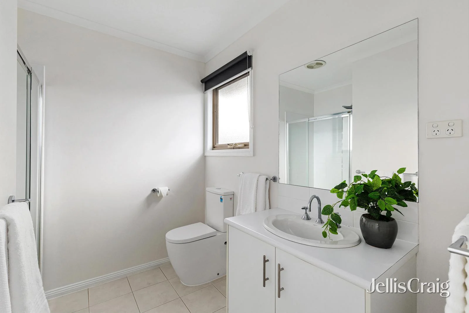 Additional image 10 of 4/129 Mountain View Road, Briar Hill VIC 3088