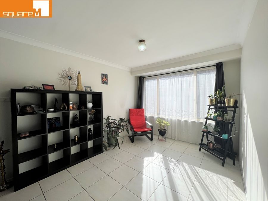 37 Daintree Drive, Wattle Grove NSW 2173 House For Rent Domain